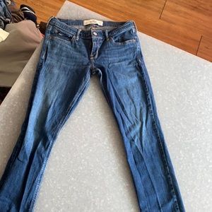 Hollister Size 5s Ladies Jeans